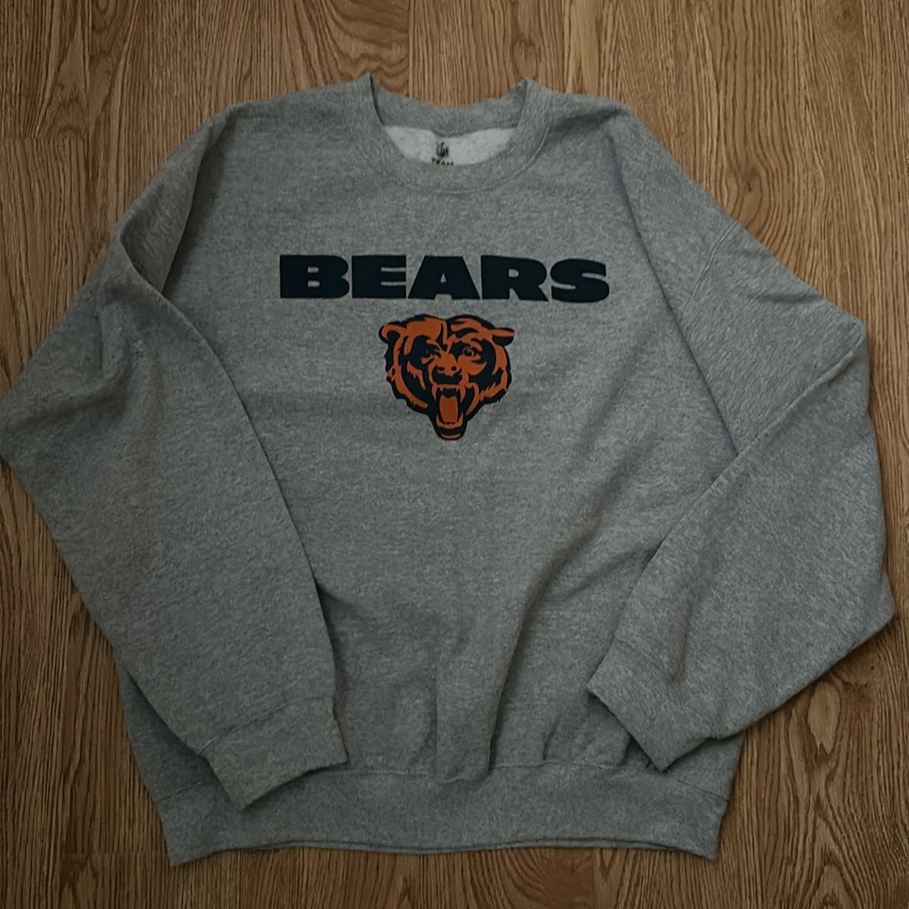 Bears sweatshirt